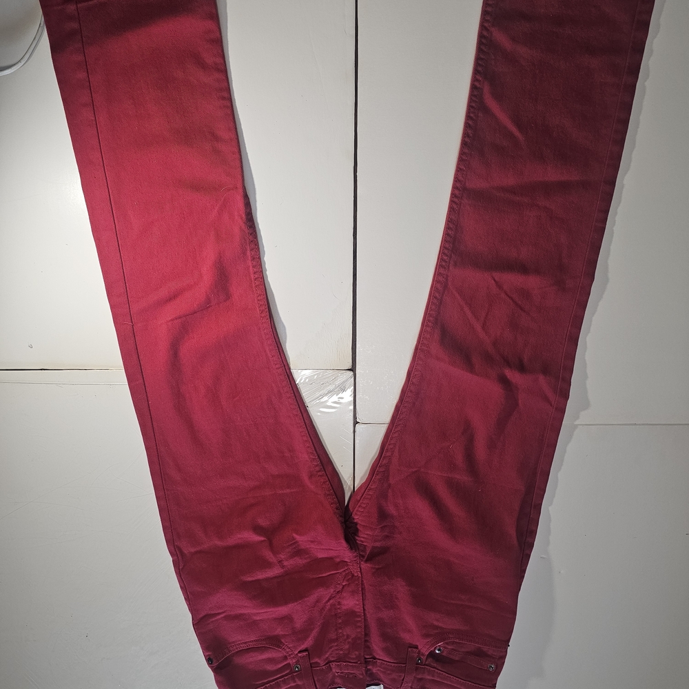 Levi Strauss & Co Signature Vibrant Red Denim Pants. 18 Regular. Nearly New